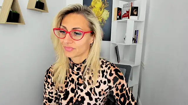 MuseOfStage online show from September 10, 11:32 am