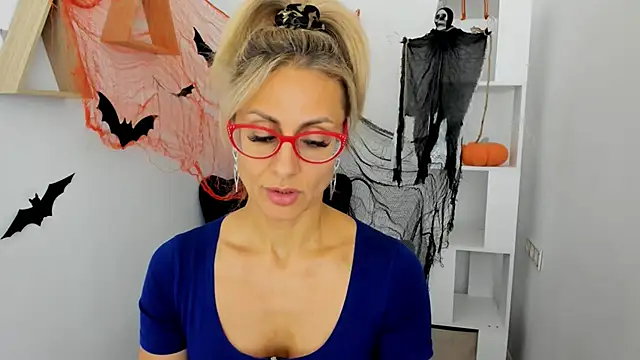 MuseOfStage online show from October 20, 10:05 am