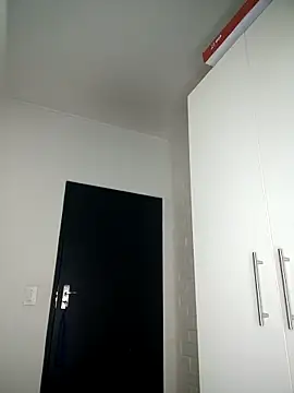 Shria107 online show from December 17, 7:42 pm