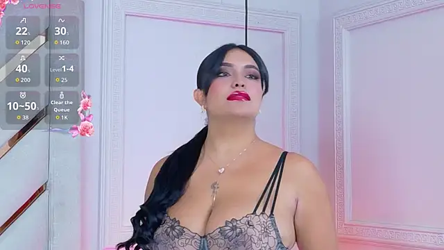 Kendall-Moll online show from July 14, 2:23 pm