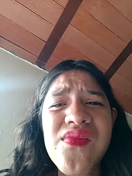 Little Pau Dirty online show from February 17, 7:31 pm