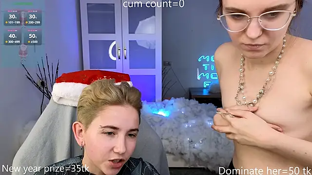 velvetvalkyries online show from December 29, 8:04 pm