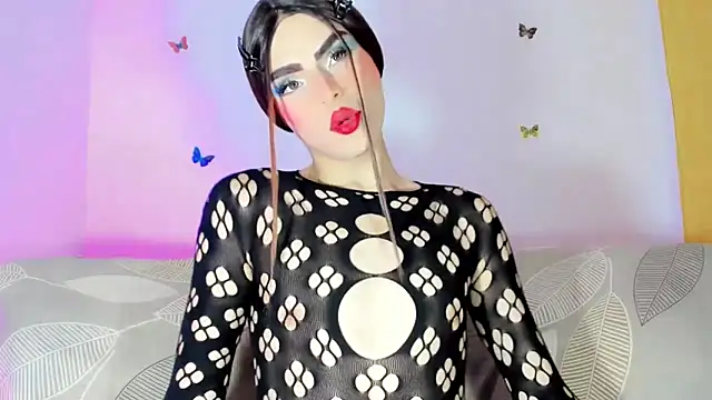 TatiGil online show from April 5, 1:19 pm