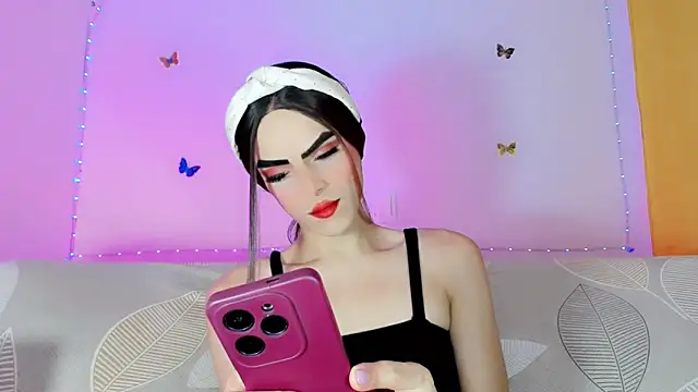 Snapshot of TatiGil chatting on June 20, 8:55 pm TatiGil online show from June 20, 8:55 pm