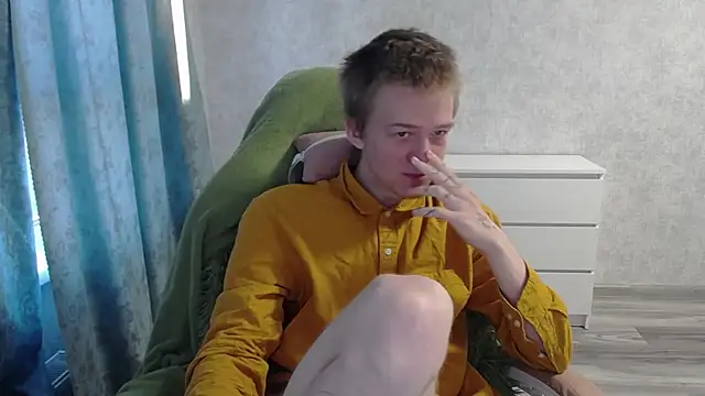 Snapshot of sweetserenity5 chatting on January 14, 9:13 am sweetserenity5 online show from January 14, 9:13 am