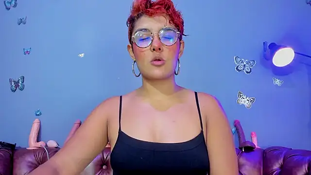 Kaira mosse online show from March 10, 12:10 pm