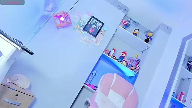 DanniiGrovers online show from March 10, 12:43 pm