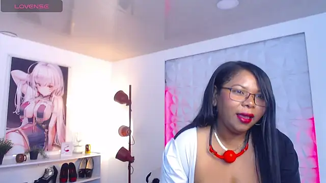 Keilathompson online show from September 16, 11:22 am