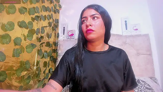 cristalconnorr online show from November 8, 5:01 pm