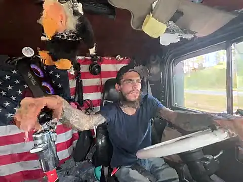 XMeF10 online show from March 26, 4:56 pm