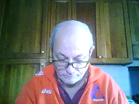 Snapshot of gianbragallini chatting on December 9, 11:04 am gianbragallini online show from December 9, 11:04 am