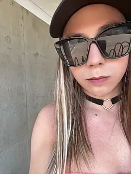 See my Boobs  online show from May 25, 4:35 pm
