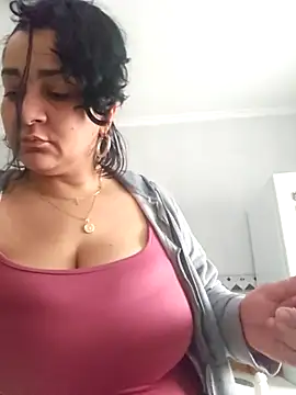 paulinaDiaz1 online show from February 10, 9:35 am