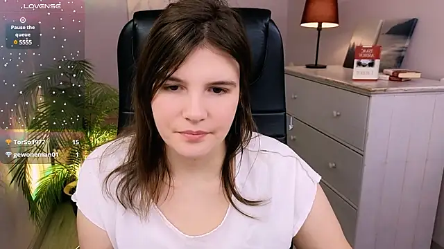 Ruyjin Choi online show from February 8, 10:50 am