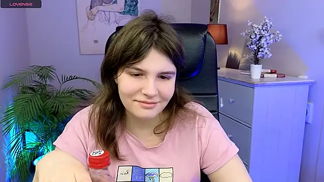 Ruyjin Choi online show from March 18, 10:46 am