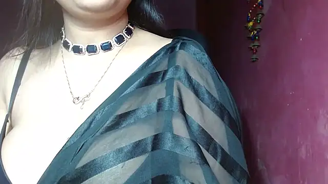 Snapshot of _Kamakshi chatting on December 23, 5:54 pm Kamakshi online show from December 23, 5:54 pm