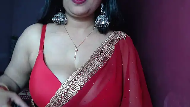 Snapshot of _Kamakshi chatting on February 4, 5:55 pm Kamakshi online show from February 4, 5:55 pm