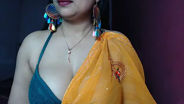 Snapshot of _Kamakshi chatting on February 12, 6:19 pm Kamakshi online show from February 12, 6:19 pm