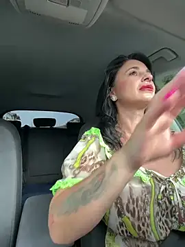MichelleCara online show from July 16, 3:40 pm