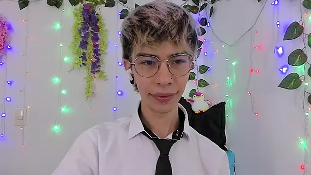  Jakke online show from January 26, 5:02 pm