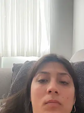 Snapshot of melosunuzz chatting on May 23, 10:19 am melosunuzz online show from May 23, 10:19 am