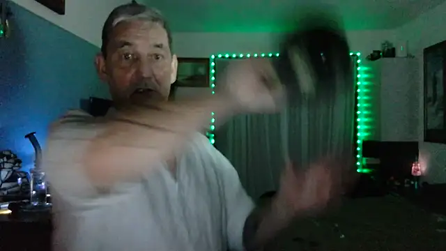 ChunkyMonkey007 online show from December 24, 12:11 pm