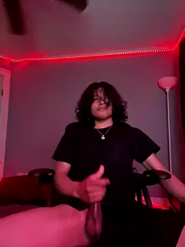 Snapshot of plutomf chatting on November 11, 8:25 am plutomf online show from November 11, 8:25 am