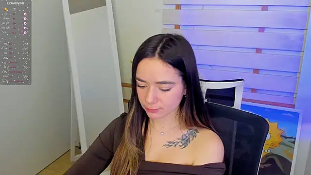 Snapshot of Bella_XO chatting on December 7, 2:24 pm Bella XO online show from December 7, 2:24 pm