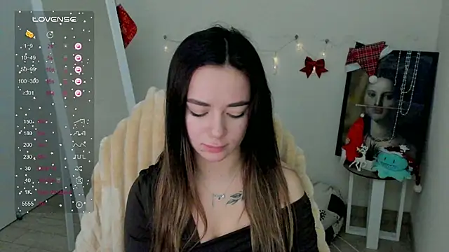 Snapshot of Bella_XO chatting on January 5, 1:15 pm Bella XO online show from January 5, 1:15 pm