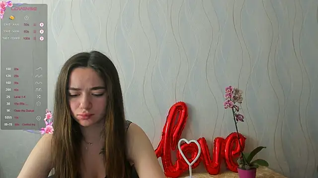 Snapshot of Bella_XO chatting on May 25, 6:52 am Bella XO online show from May 25, 6:52 am