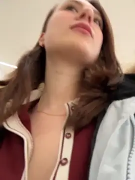 Dina Tease online show from February 28, 11:11 am