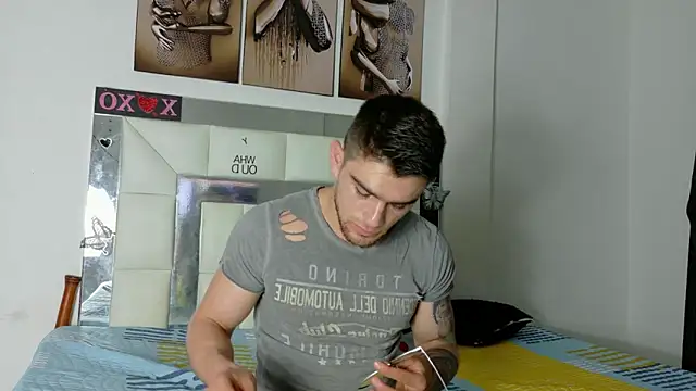 Sexy Alejandro  online show from January 31, 11:13 am