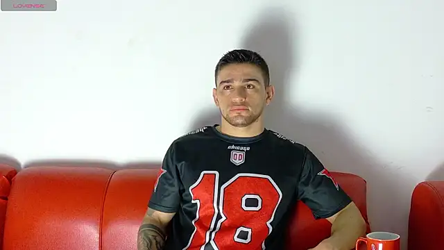 Sexy Alejandro  online show from February 7, 12:09 pm