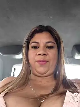 Laura-Hernandez online show from January 18, 4:22 pm