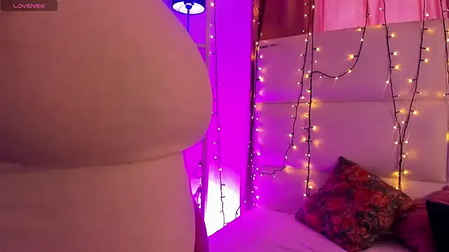 Stefyrossy online show from March 2, 3:19 pm