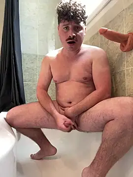 Snapshot of frenchboy9711 chatting on September 17, 12:40 pm frenchboy9711 online show from September 17, 12:40 pm