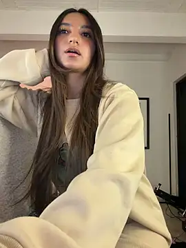 aly golden  online show from May 9, 10:26 pm