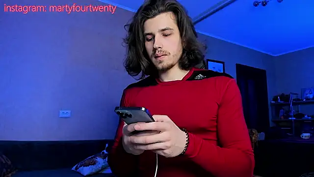 Snapshot of daddyMarty420 chatting on February 24, 5:22 pm daddyMarty420 online show from February 24, 5:22 pm