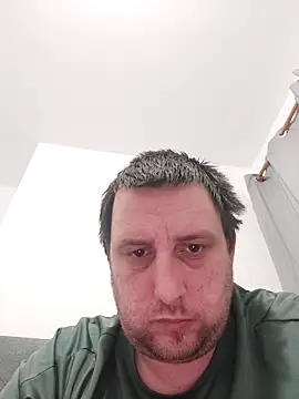 HE-M123 online show from February 14, 10:17 pm