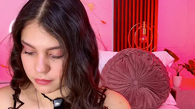 pamelajons  online show from March 5, 12:34 pm