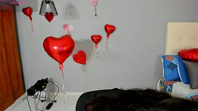 Maia W10 online show from February 15, 12:22 pm