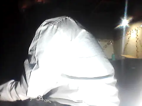 Snapshot of bigtswakalaka chatting on November 2, 10:34 pm bigtswakalaka online show from November 2, 10:34 pm