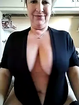 beatricesexy online show from February 16, 9:37 am