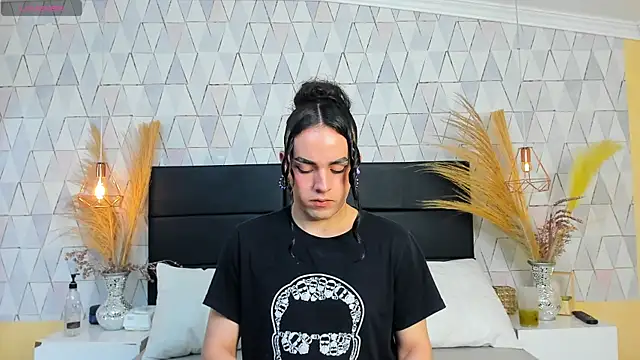 JustinePerry online show from March 27, 3:56 am