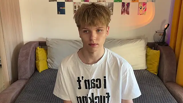 Snapshot of metratok chatting on June 10, 4:28 pm metratok online show from June 10, 4:28 pm