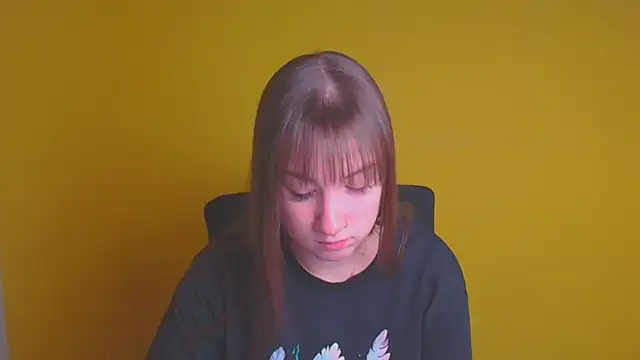 Snapshot of Evelina_GG chatting on February 6, 6:40 am Evelina GG online show from February 6, 6:40 am