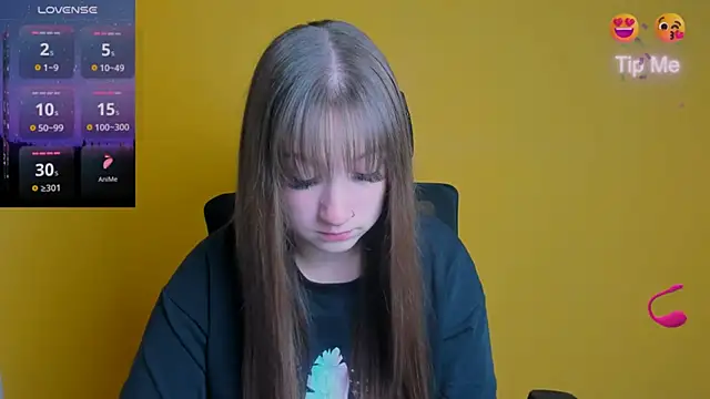 Snapshot of Evelina_GG chatting on October 2, 5:36 am Evelina GG online show from October 2, 5:36 am