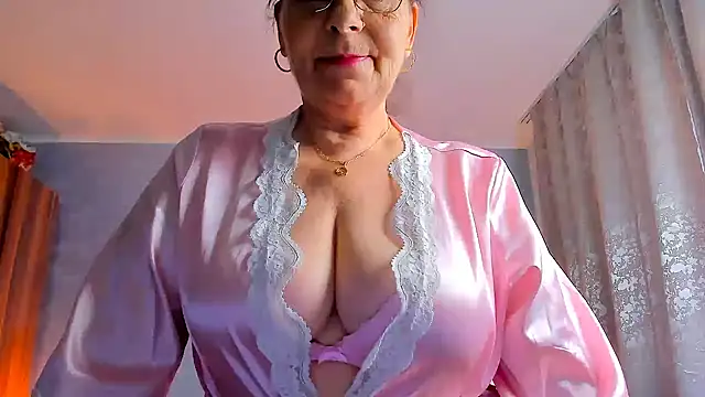 Snapshot of sweetangell69_ chatting on July 5, 3:13 am sweetangell69 online show from July 5, 3:13 am