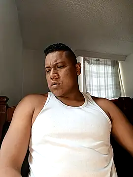 Snapshot of latinblack01 chatting on October 1, 3:07 pm latinblack01 online show from October 1, 3:07 pm