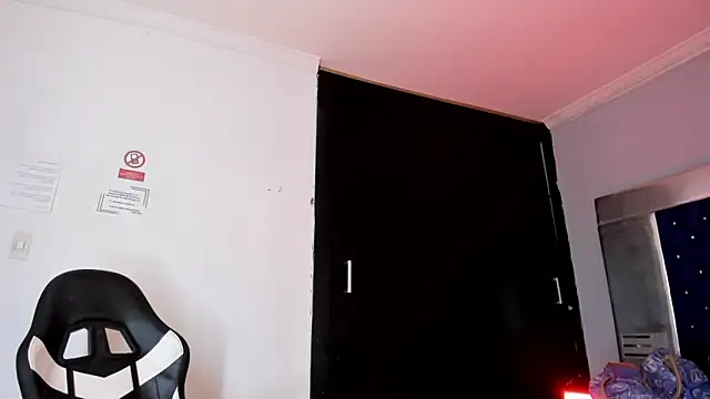 La Perversa69 online show from November 22, 7:13 pm